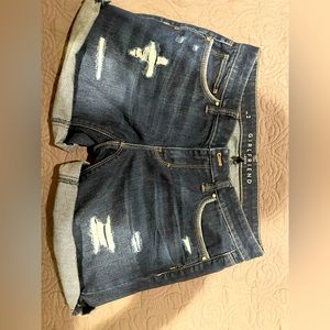 Barely worn girlfriend Jean shorts